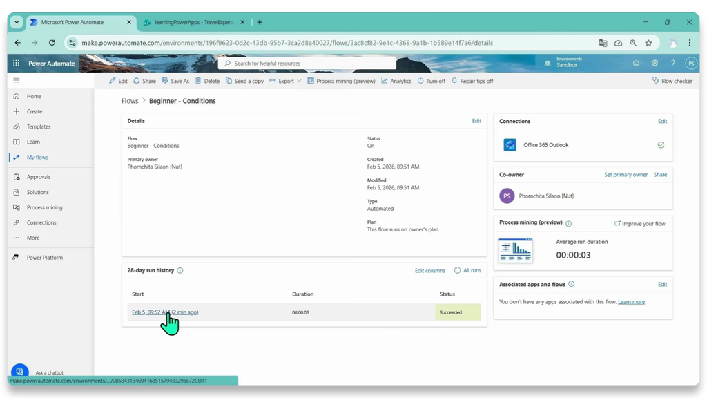 ตรวจสอบประวัติการรัน Flow ใน Run history ว่าขึ้น Status Succeeded